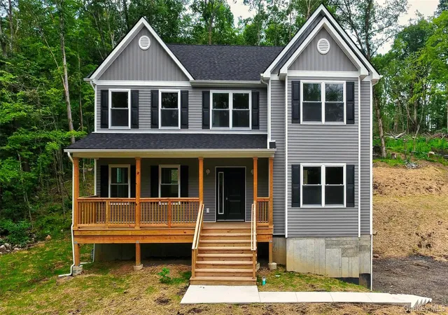 5th image of 17 Black Gum Ct, Newburgh (), NY 12550 | MLS# 892299