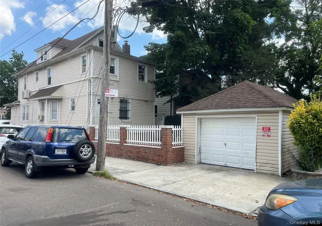 Photo 3 of Sale Pending at 87 52 143rd Street, Jamaica, NY 11435 | MLS# 892372 | Listing updated on 2026-01-22