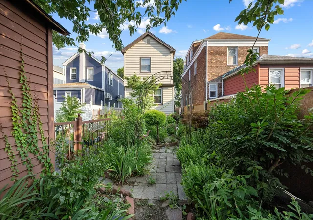 5th image of 2121 Quimby Ave, New York, NY 10473 | MLS# 892475