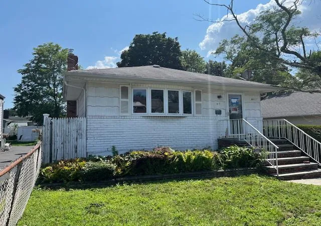 5th image of 87 W Clinton Ave, Hempstead, NY 11575 | MLS# 893038