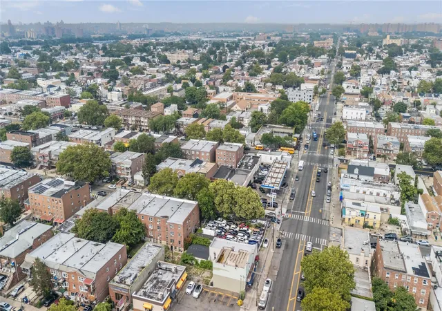 5th image of 8317 Flatlands Ave, New York, NY 11236 | MLS# 893094