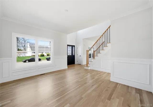 5th image of 32 Massapequa Ave, Massapequa Park, NY 11762 | MLS# 893141