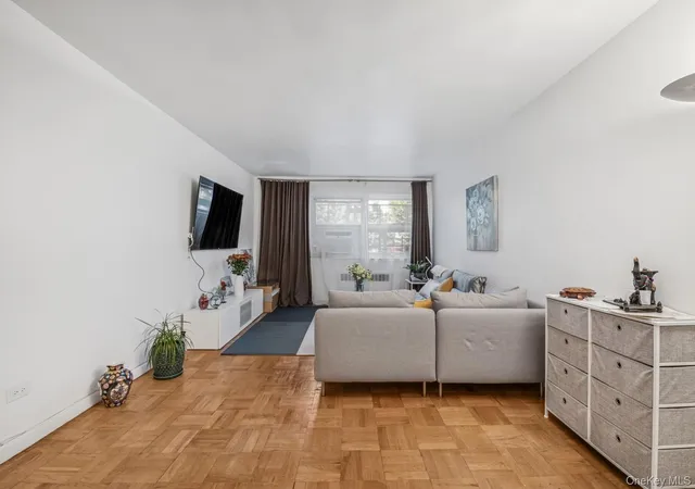 Photo 3 of House for sale at 7502 Austin St #1L, Forest Hills, NY 11375 | MLS# 893375 | Listing updated on 2026-10-08