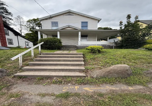 Photo 1 of Single family home for sale at 215 E Front St, Hancock, NY 13783 | MLS# 893664 | Listing updated on 2026-09-03
