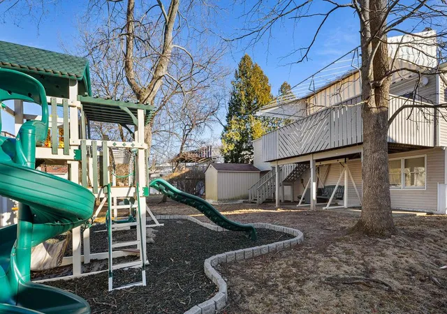 37th image of 79 Francis Pl, Spring Valley, NY 10977 | MLS# 894564