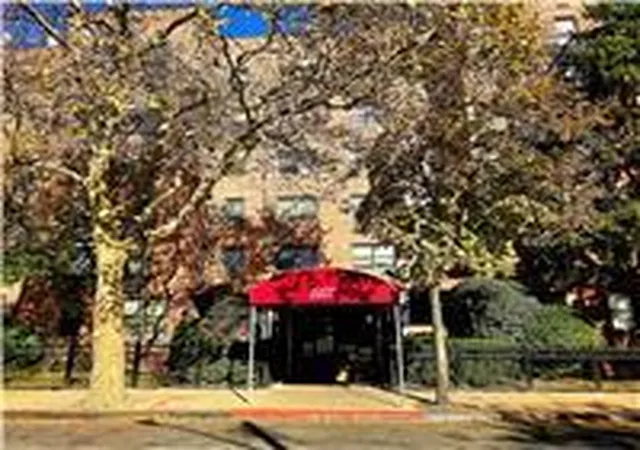 9th image of 131 11 Kew Gardens Rd #5F, New York, NY 11418 | MLS# 894754
