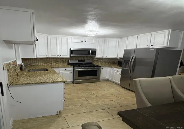 Photo 2 of House for sale at 269 Balcom Ave, Bronx, NY 10465 | MLS# 895080 | Listing updated on 2026-10-13