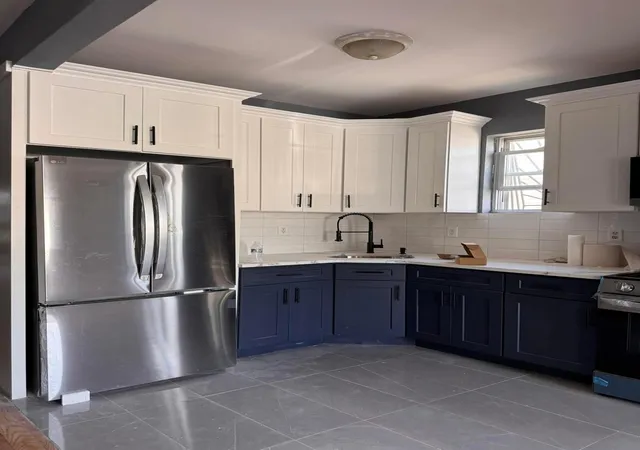 Photo 3 of Sale Pending at 864 Euclid Ave, Brooklyn, NY 11208 | MLS# 895390 | Listing updated on 2025-08-22