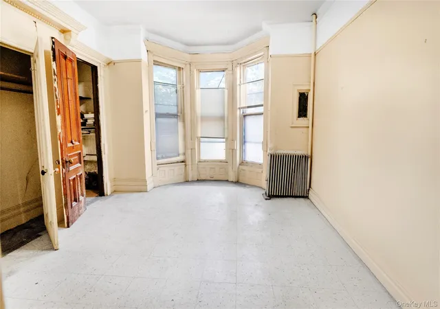 Listing Photo 5 - Condo for sale in building located at 113 Halsey St, Brooklyn, NY 11216