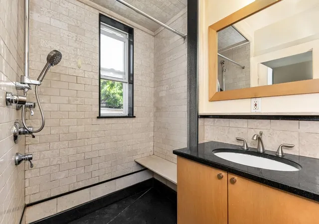 4th image of 825 E 230Th St, New York, NY 10466 | MLS# 896770