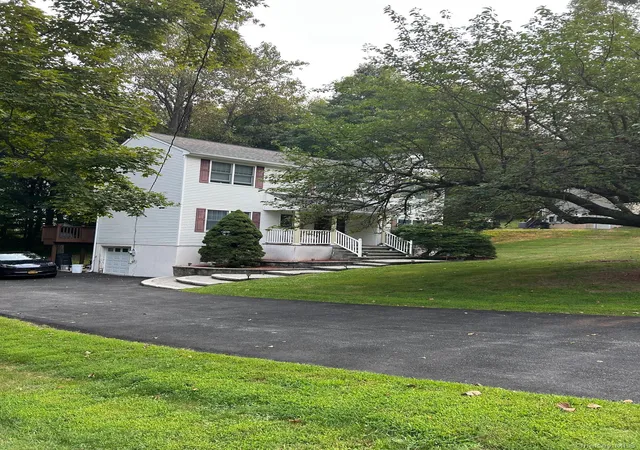 29th image of 5 Park Ave, Ramapo, NY 10956 | MLS# 896791
