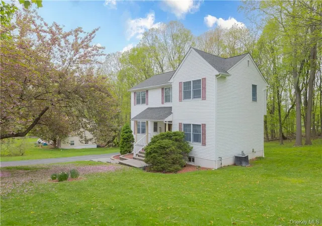 Photo 3 of Single family home for sale at 5 Park Ave, Ramapo, NY 10956 | MLS# 896791 | Listing updated on 2026-09-06