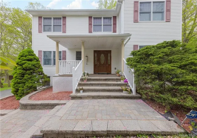 Photo 4 of Single family home for sale at 5 Park Ave, Ramapo, NY 10956 | MLS# 896791 | Listing updated on 2026-10-09