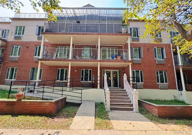 1st image of 64 34 Grand Central Pkwy #3D, Forest Hills, NY 11375 | MLS# 897011