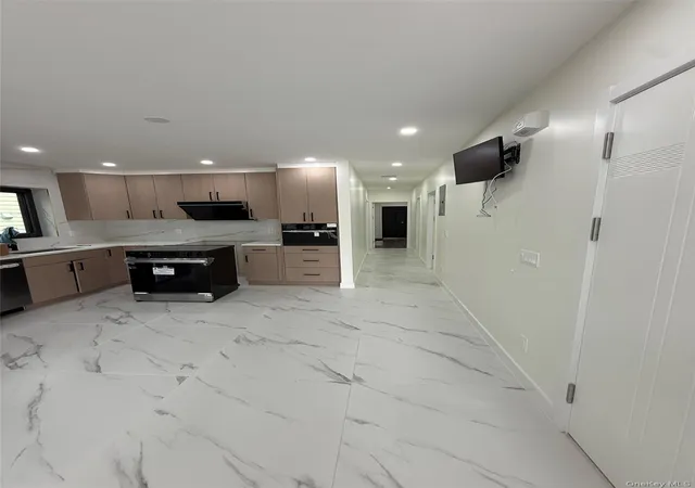 Photo 3 of Sale Pending at 46 40 Kissena Blvd, Flushing, NY 11355 | MLS# 897303 | Listing updated on 2025-12-14