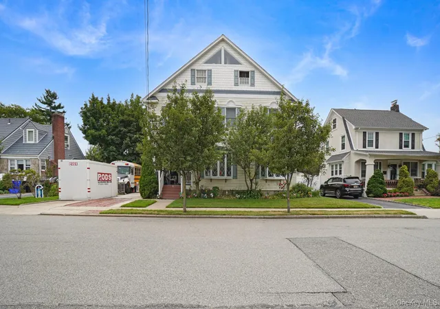 1st image of 6 Windsor Pl, Lynbrook, NY 11563 | MLS# 898067
