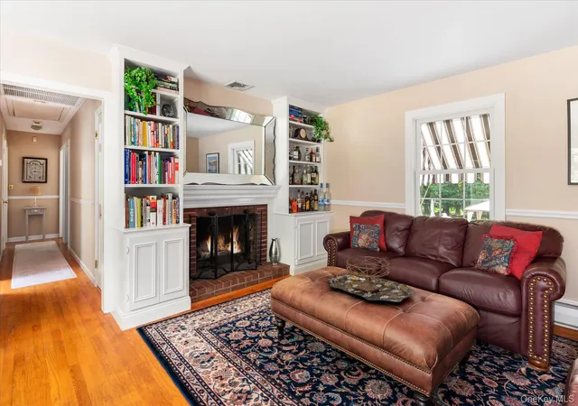 2nd image of 19 Young Rd, Somers, NY 10536 | MLS# 898340