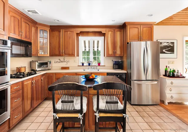 5th image of 19 Young Rd, Somers, NY 10536 | MLS# 898340