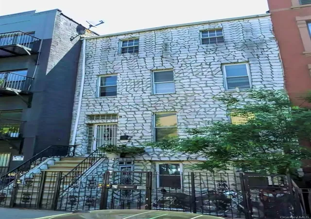 Photo 2 of Sale Pending at 141 Marcus Garvey Blvd, Brooklyn, NY 11206 | MLS# 899282 | Listing updated on 2025-08-28