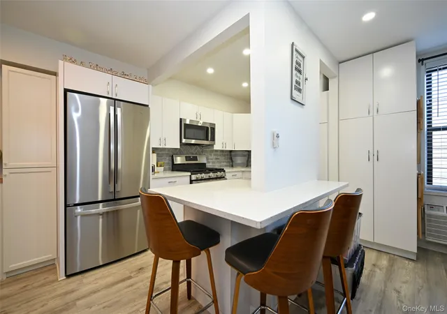 3rd image of 108-05 Astoria Blvd #1B, East Elmhurst, NY 11369 | MLS# 899735
