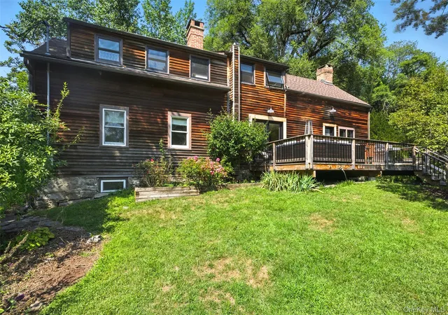 Photo 4 of Sale Pending at 442 S Ohioville Rd, New Paltz, NY 12561 | MLS# 900612 | Listing updated on 2026-09-02