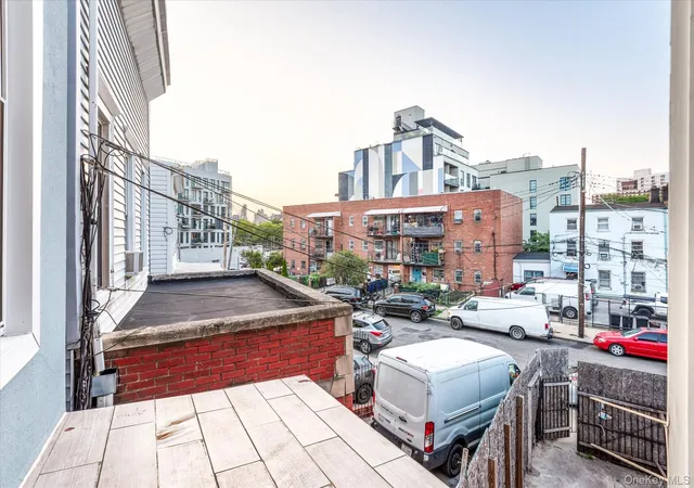 24th image of 1142 Welling Ct, Astoria, NY 11102 | MLS# 901226