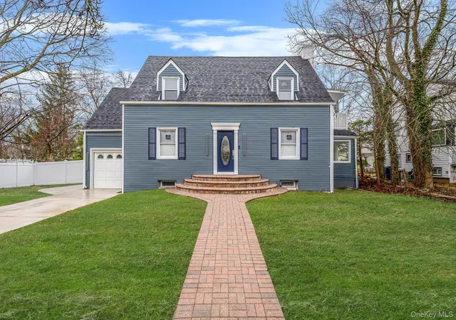 1st image of 255 Moore Ave, Hempstead, NY 11520 | MLS# 901351