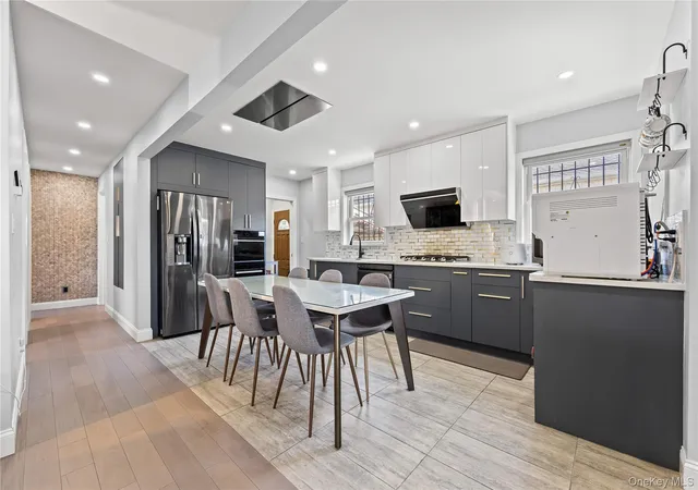 Photo 3 of Sale Pending at 5631 219Th St, Bayside Hills, NY 11364 | MLS# 901443 | Listing updated on 2025-08-21