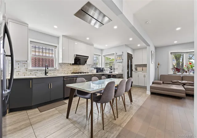 Photo 4 of Sale Pending at 5631 219Th St, Bayside Hills, NY 11364 | MLS# 901443 | Listing updated on 2025-08-21