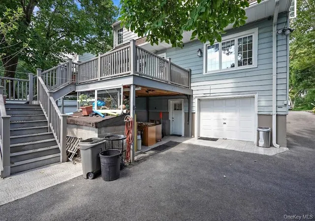 16th image of 32 Parkway Cir, Mount Vernon, NY 10552 | MLS# 901516