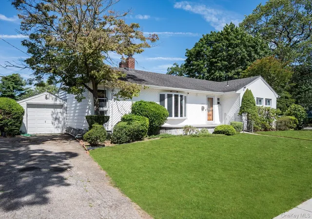 3rd image of 1459 Prospect Ave, Hempstead, NY 11554 | MLS# 901996
