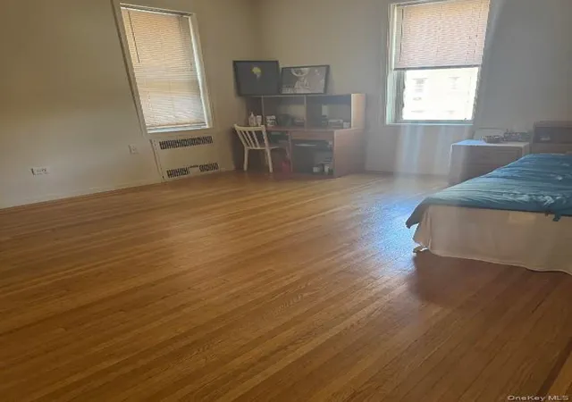 17th image of 141 25 Northern Blvd #C4, Flushing, NY 11354 | MLS# 902199