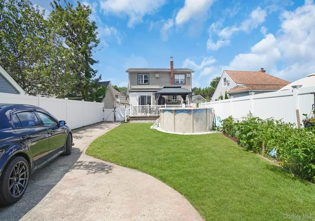 31st image of 153 Westend, Hempstead, NY 11520 | MLS# 902664