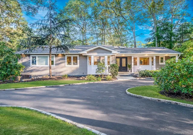 Single family home for sale at 2 Rawlings Dr, Melville, NY 11747 | MLS# 903074 | Listing updated on 2025-10-24