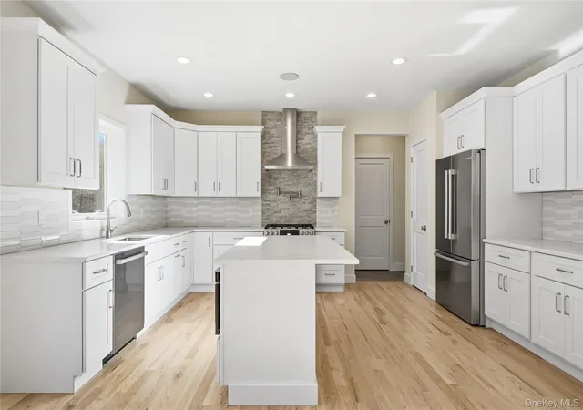 5th image of 2 Fourth Ave, Brookhaven, NY 11720 | MLS# 903337