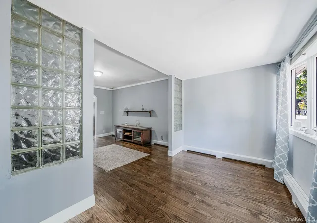 4th image of 10 Roy Ave, West Islip, NY 11795 | MLS# 903417