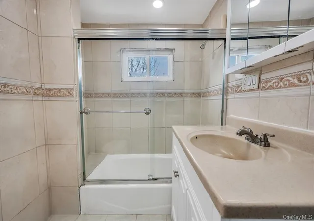 5th image of 10312 114Th St, South Richmond Hill, NY 11419 | MLS# 903907