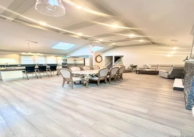 Photo 3 of Single family home for sale at 573 Fairway Dr, Woodmere, NY 11598 | MLS# 904145 | Listing updated on 2026-03-22