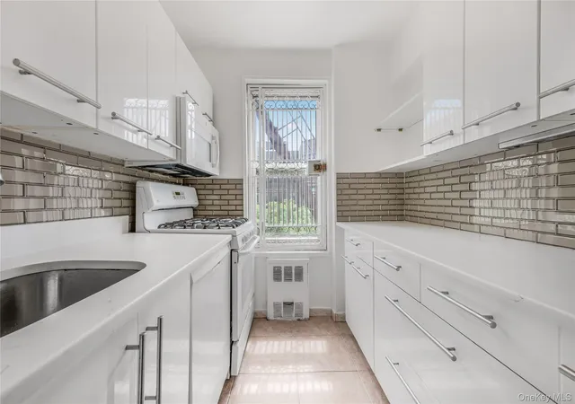 1st image of 72 10 112 St #5H, Forest Hills, NY 11375 | MLS# 904180