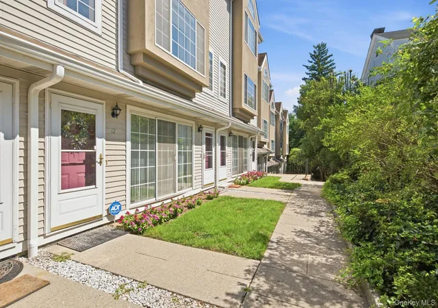Condo for sale at 12 Soundview St, Rye Town, NY 10573 | MLS# 904226