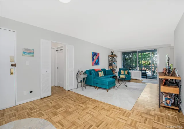 Photo 1 of Condo for sale at 3333 Henry Hudson Pkwy #2R, New York, NY 10463 | MLS# 904371 | Listing updated on 2026-09-30