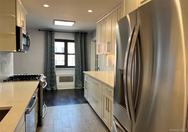 3rd image of 57-10 Junction Blvd #5C, Elmhurst, NY 11373 | MLS# 904651