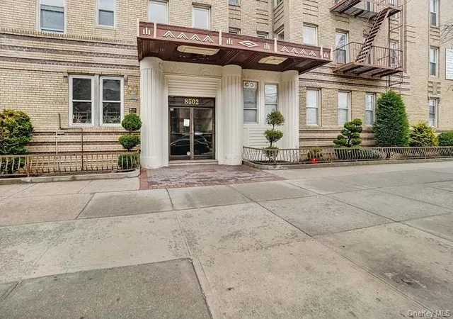 Listing Photo 4 - Condo for sale in building located at 8502 Fort Hamilton Pkwy, New York, NY 11209 - Unit #2H