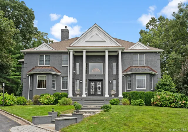 Photo 4 of Single family home for sale at 20 Stonewall Cir, West Harrison, NY 10604 | MLS# 904836 | Listing updated on 2026-08-15