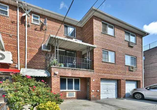 Photo 2 of Sale Pending at 15315 79th Avenue, Flushing, NY 11367 | MLS# 905126 | Listing updated on 2026-01-06
