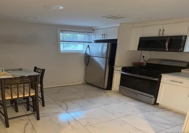 Listing Photo 5 - Condo for sale in building located at 841 E 226th St, Bronx, NY 10466