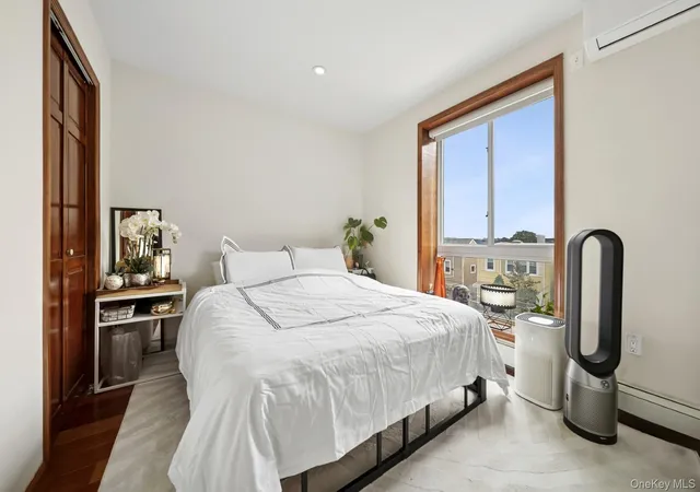 4th image of 7425 43Rd Ave, New York, NY 11373