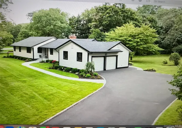 Photo 3 of Single family home for sale at 19 Michaels Ln, Oyster Bay, NY 11545 | MLS# 906140 | Listing updated on 2026-10-08