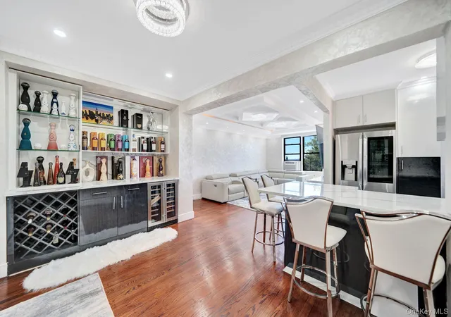 5th image of 139-21 85Th Dr, New York, NY 11435