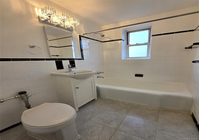 2nd image of 65-05 Yellowstone Blvd, Forest Hills, NY 11375